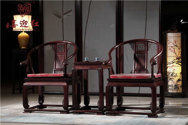 ? 紅酸枝家具：都市生活空間的功能美學(xué)解決方案